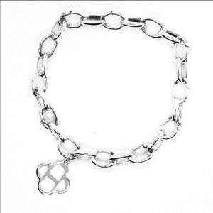 ✨Stella & Dot Silver Tone Charm Bracelet w/ Hamsa